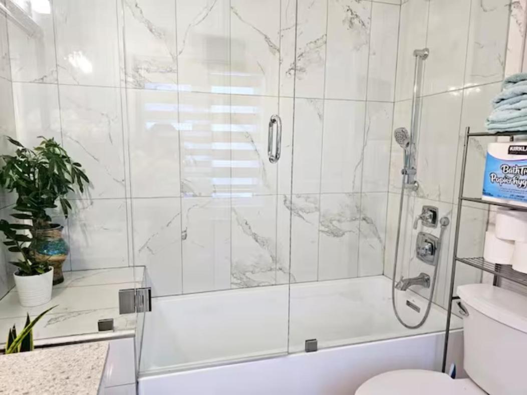 Lilen'S Home Торонто Екстер'єр фото